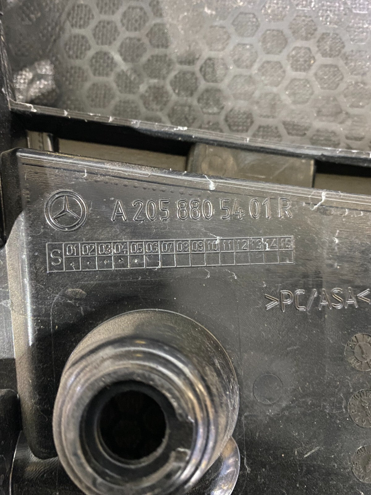 Mercedes-Benz C63s 2019-2021 Rear Right Bumper Bracket A2058805401