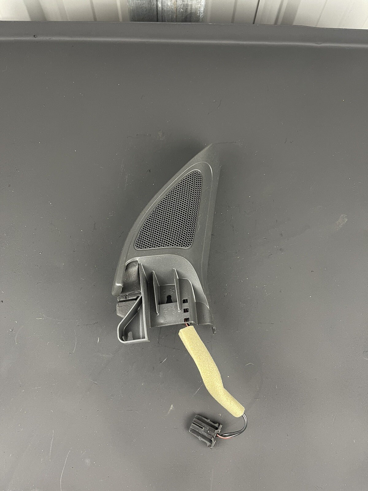 Volkswagen Golf GTI/R 05-2013 USED DRIVER SIDE TWEEKER SPEAKER