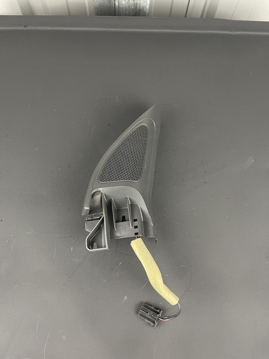 Volkswagen Golf GTI/R 05-2013 USED DRIVER SIDE TWEEKER SPEAKER