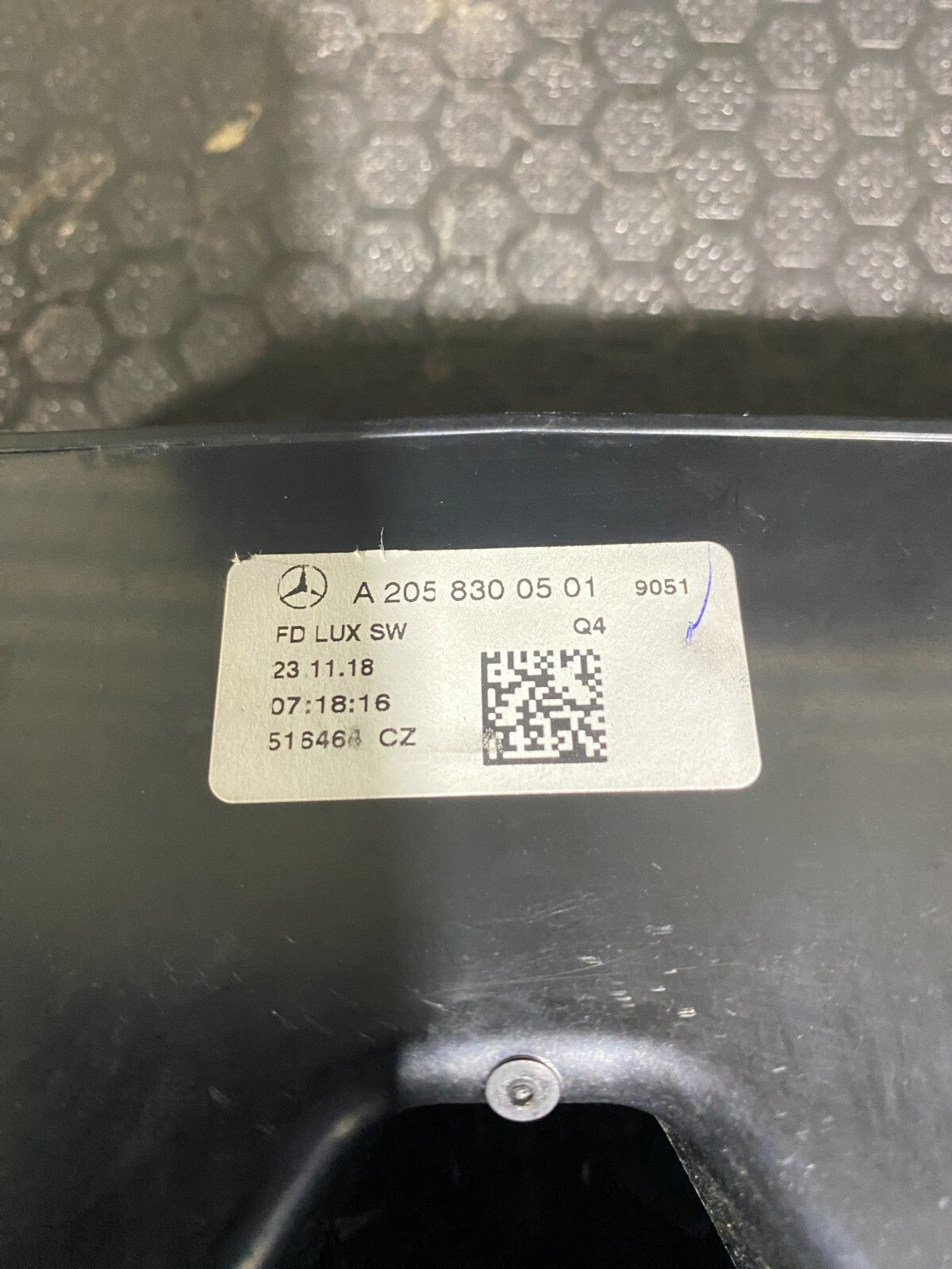 Mercedes-Benz C63s 2019-2021 Centre Console Rear Air Vent A2058300501