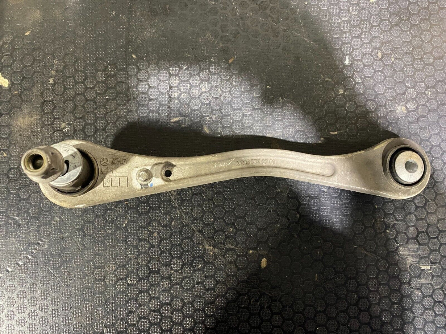 Mercedes-Benz C63s 2019-2021 Rear Left/Right Lower Control Arm A2053520001