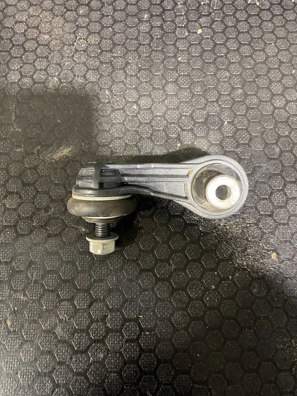 Volkswagen MK7-7.5 Rear Sway Bar Link 5Q0505465C