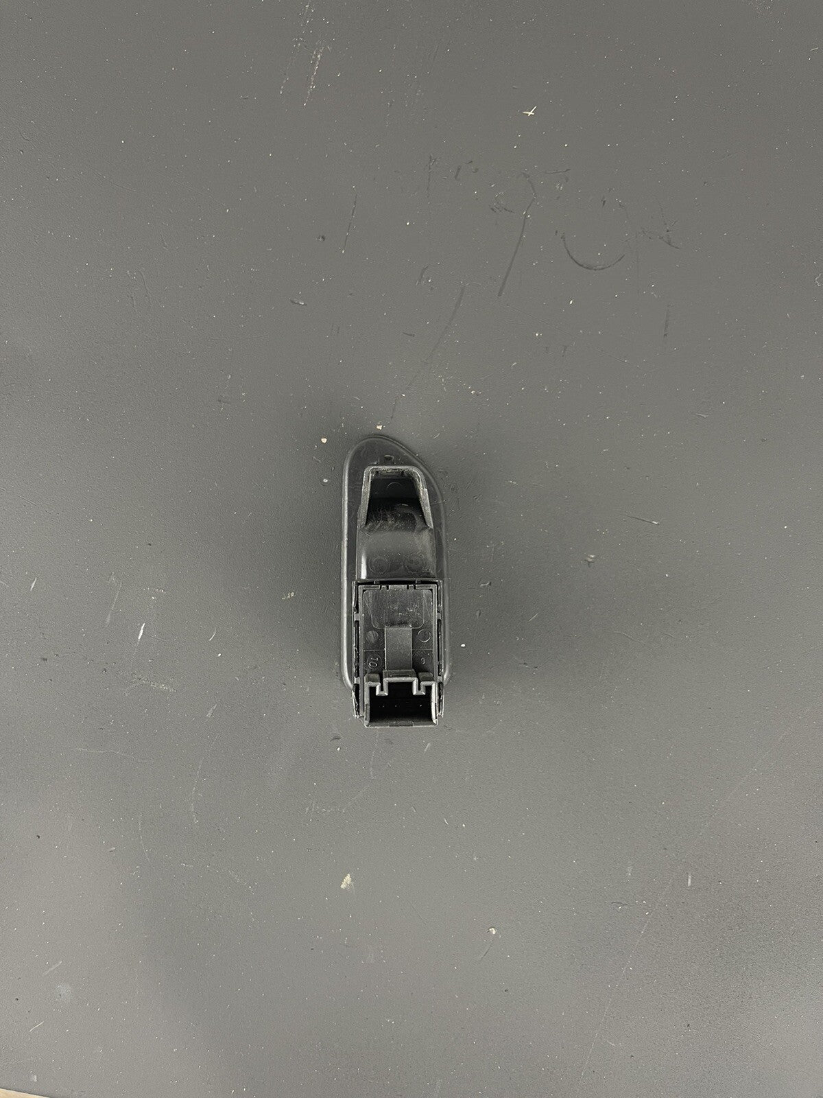 Volkswagen Golf GTI MK6 09-13 USED PASSENGER REAR WINDOW SWITCH & TRIM