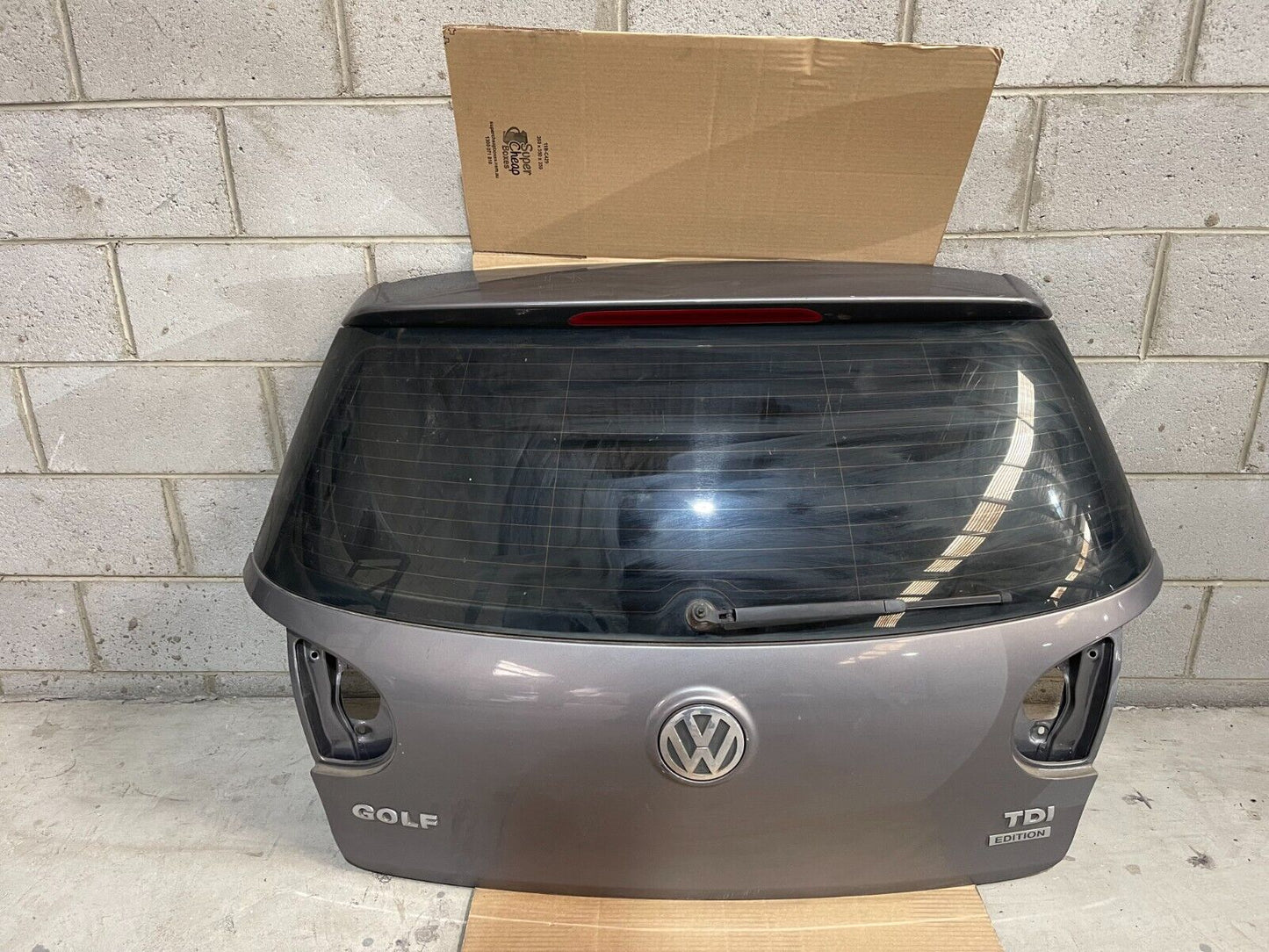 Volkswagen Golf MK5 Boot / Trunk In Grey *Freight Available*