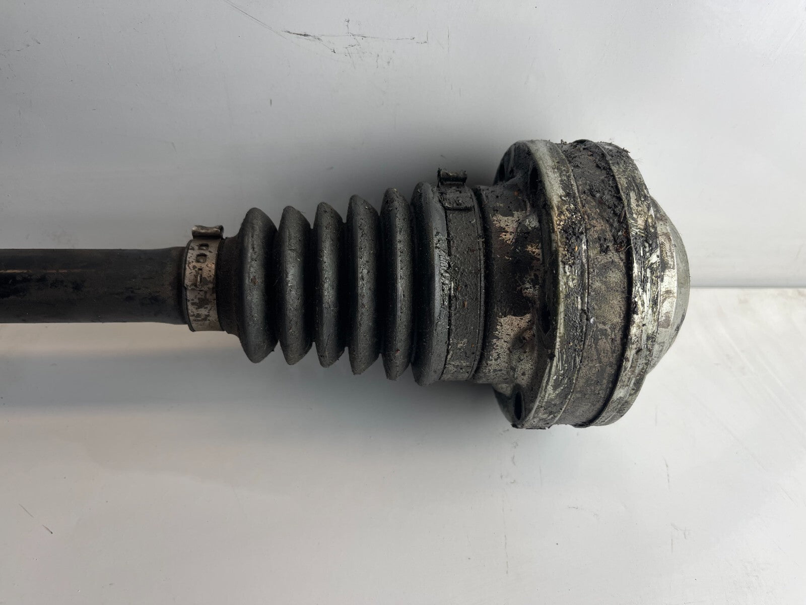 VWAG Front Left Driveshaft 1K0407271EE