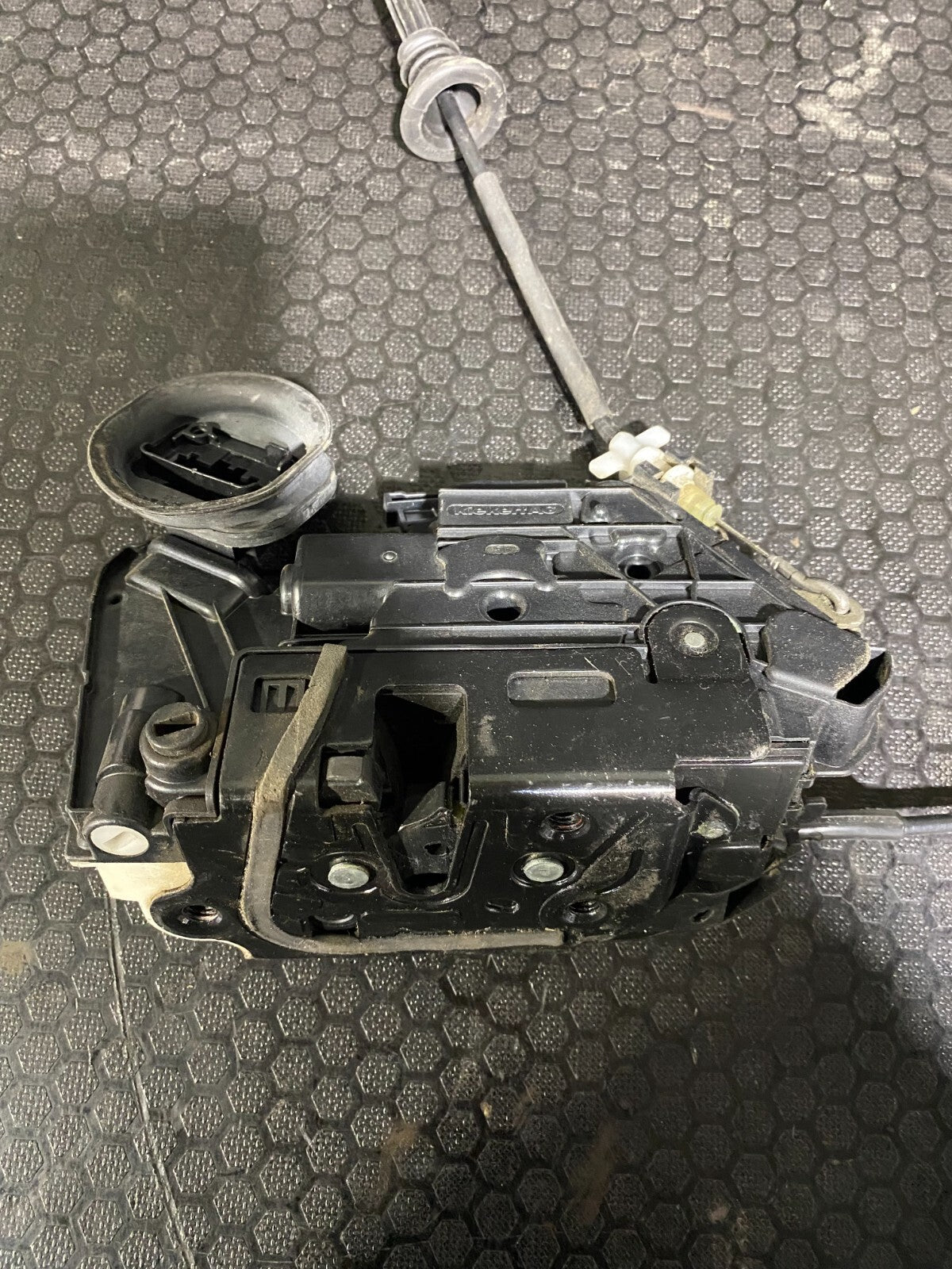Volkswagen Locking Actuator 5K4839015M