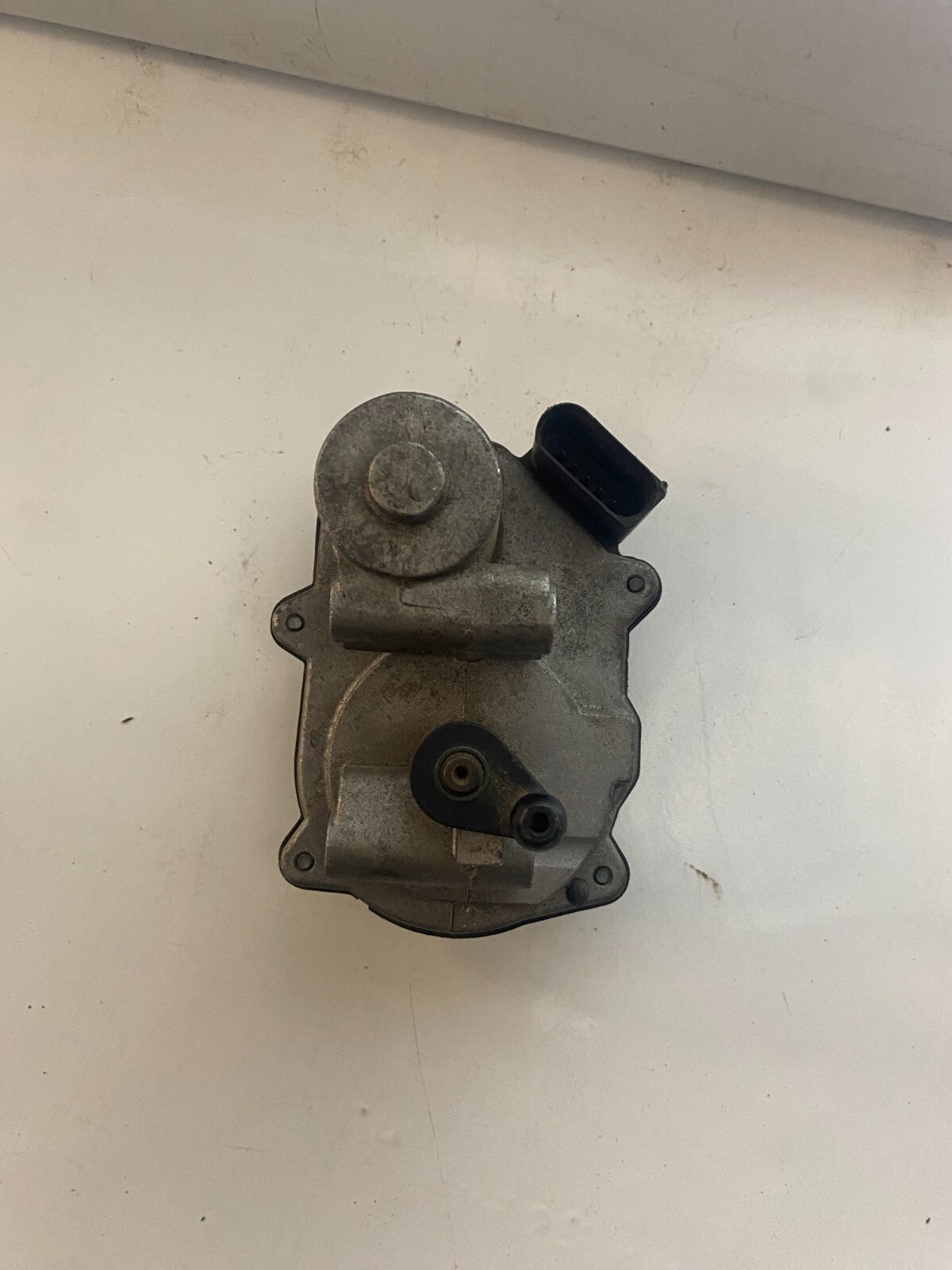 VWAG Intake Manifold Actuator 06F133482
