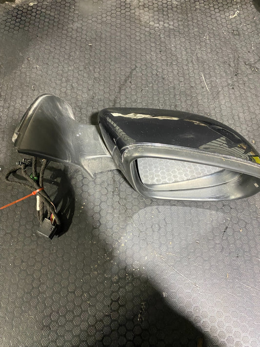 Volkswagen MK6 Right Hand Side Exterior Mirror In Carbon Grey 5K0857934