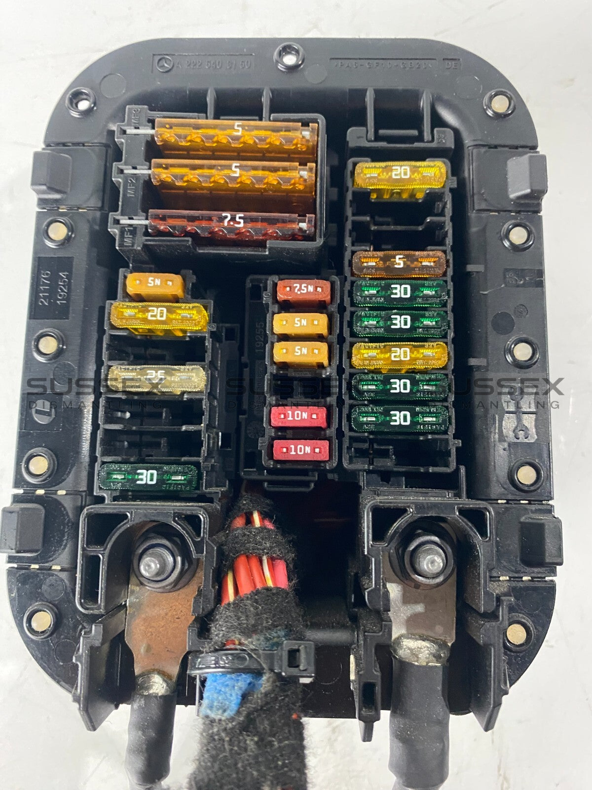 Mercedes-Benz Fusebox A2225403150