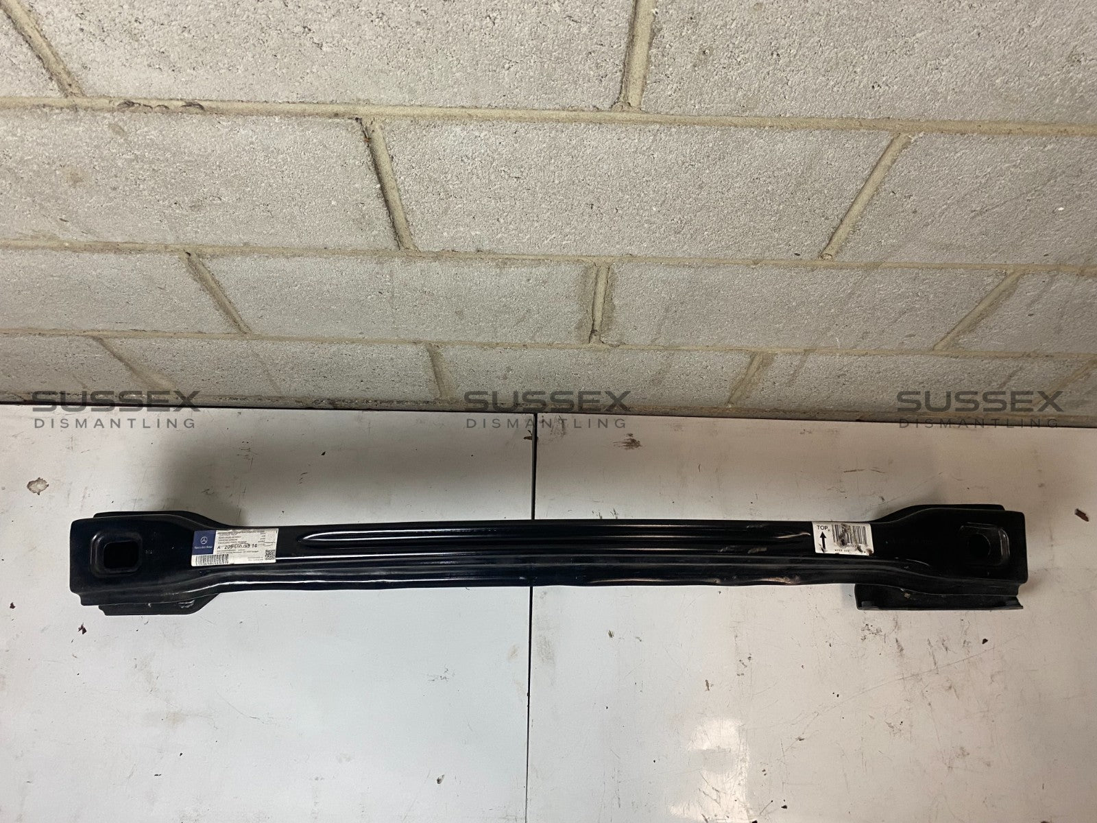 Mercedes-Benz C-Class Rear Bumper Reinforcement A2056100014