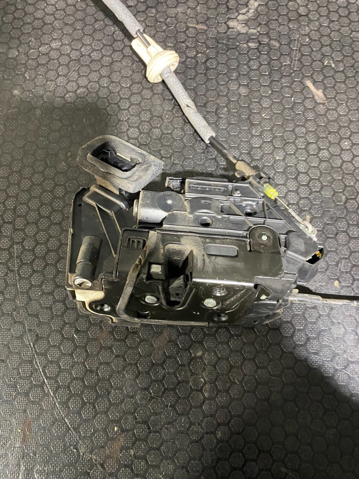 Volkswagen Locking Actuator 5K2837015D