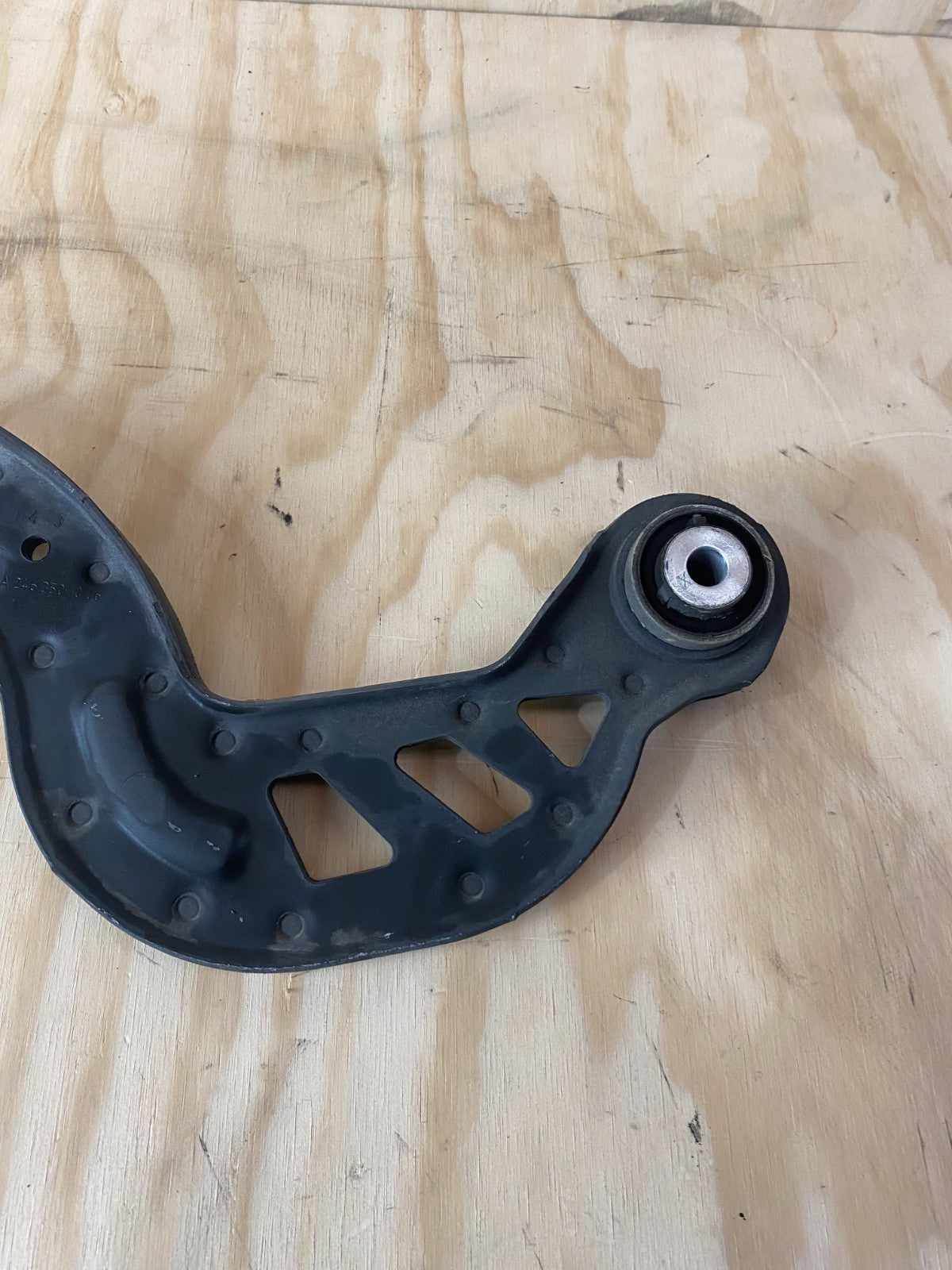 Mercedes-Benz CLA A CLASS Rear Upper Suspension Control Arm A2463501006