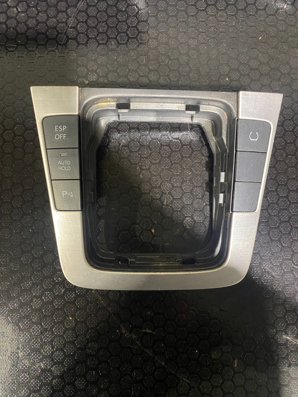 Volkswagen Passat R36 Shifter Surround 3C0864263