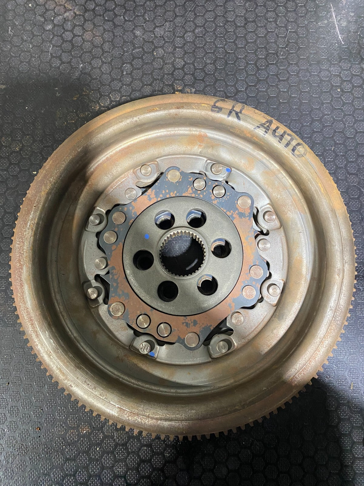 Volkswagen Dual Mass Flywheel 06F105266AF