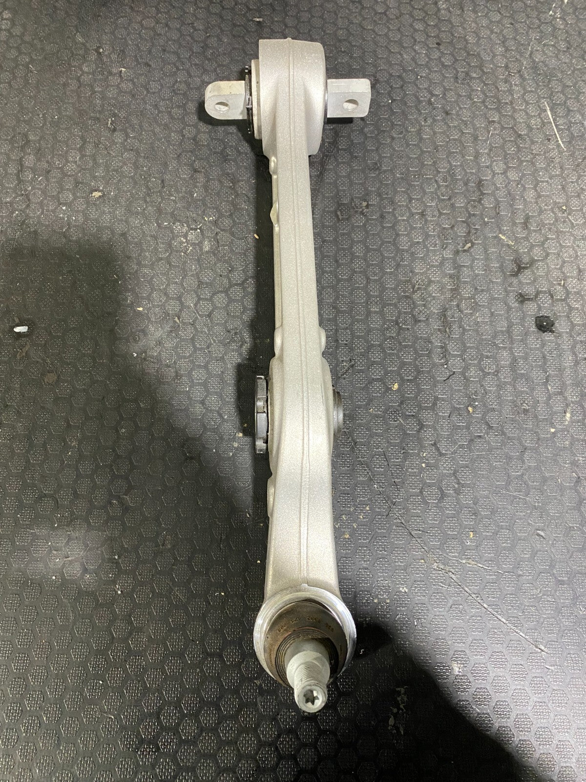 Alfa Romeo Giulia Front Control Arm 50552625