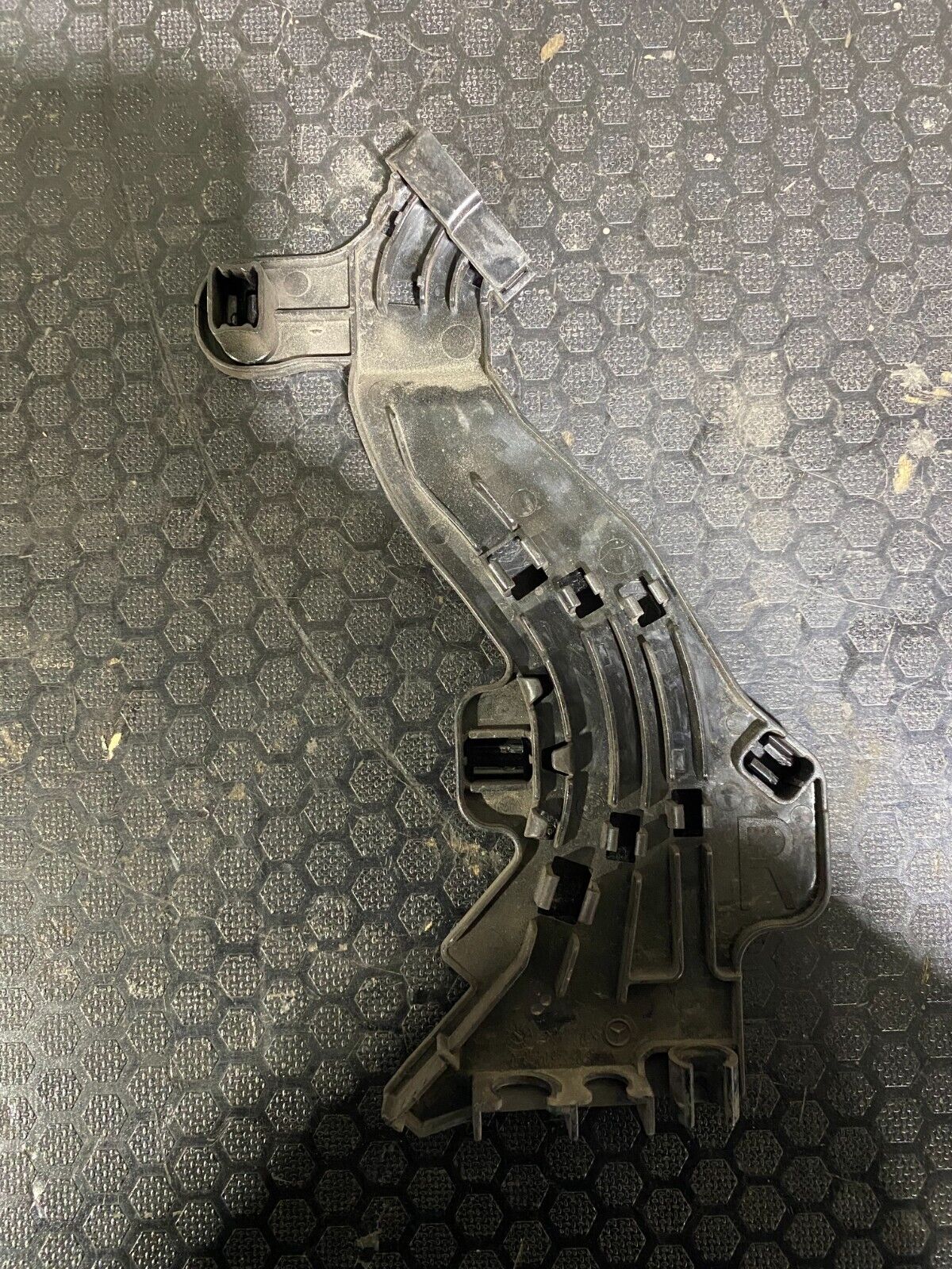 Mercedes-Benz C63s 2019-2021 Rear Right Plastic Cable Holder A2055460446