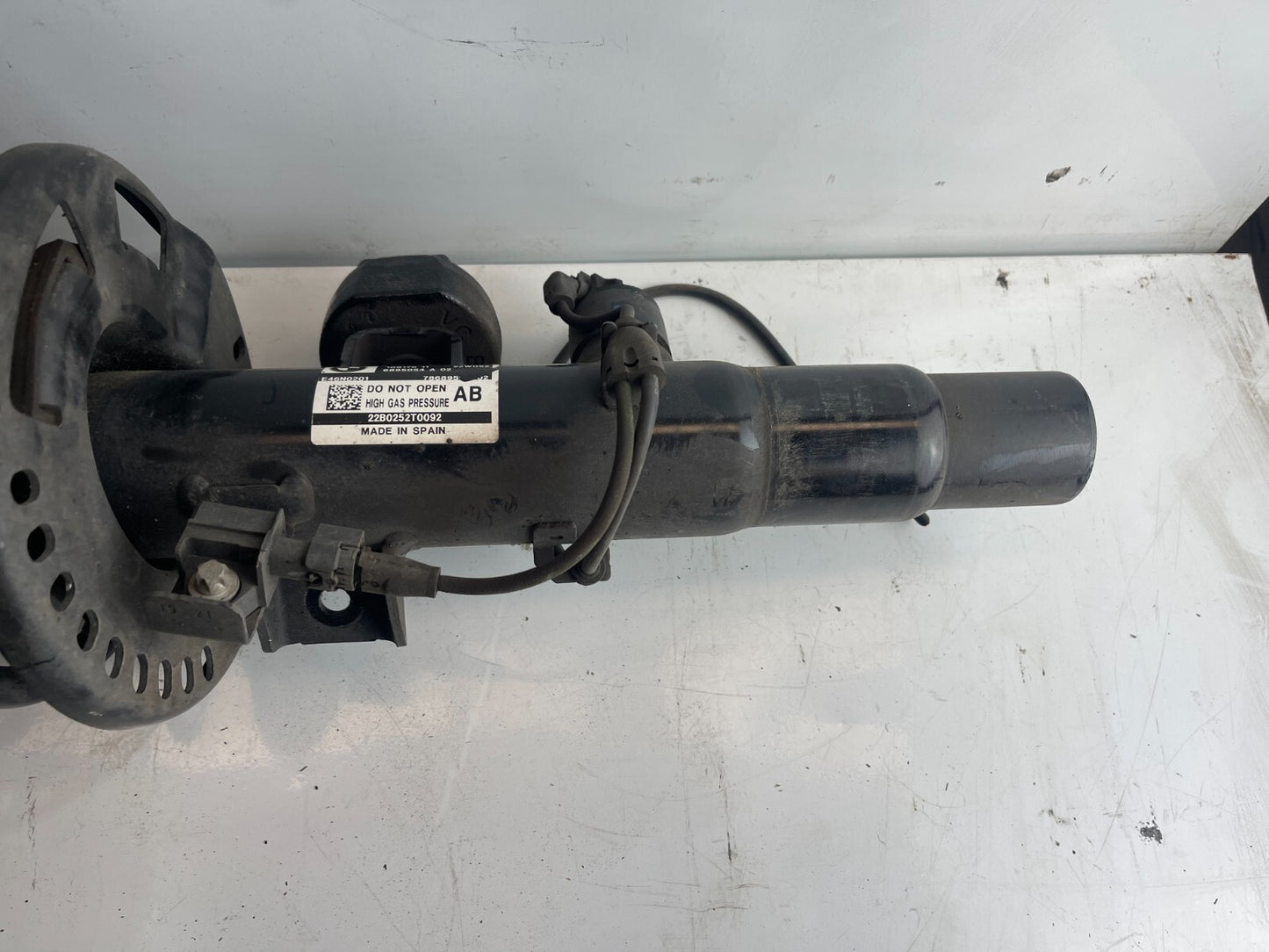 Genuine BMW 3 Series G21 2018-2022 Front Left Shock Absorber E46N0201