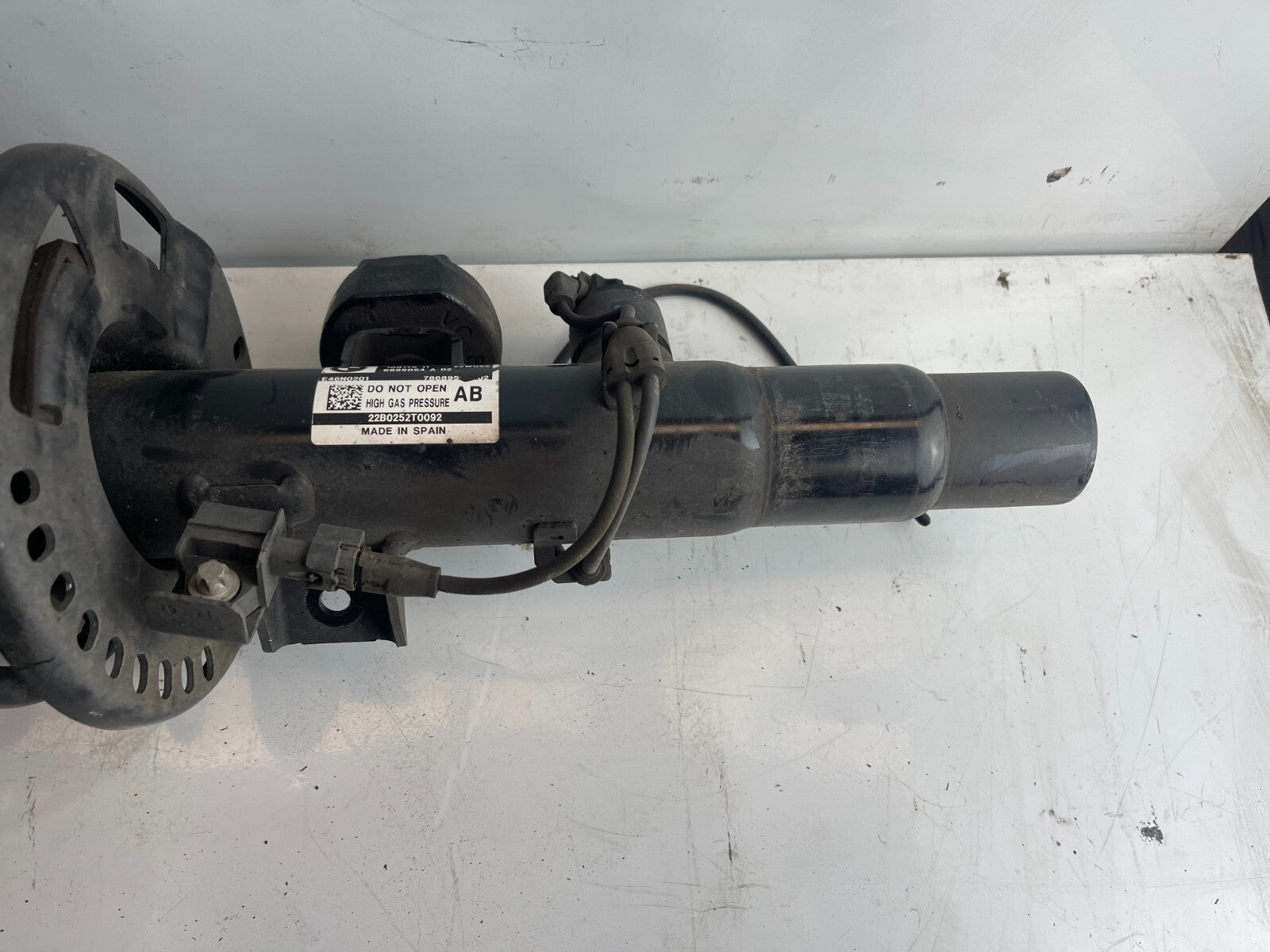 Genuine BMW 3 Series G21 2018-2022 Front Left Shock Absorber E46N0201