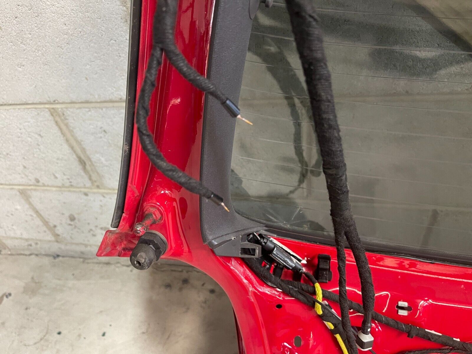 Volkswagen Golf MK5 Boot / Trunk In Red *Freight Available*