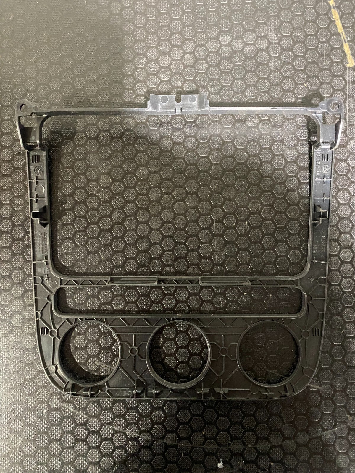 Volkswagen Golf MK5 2003-2009 Lower Control Radio Trim Black 1K0858069L