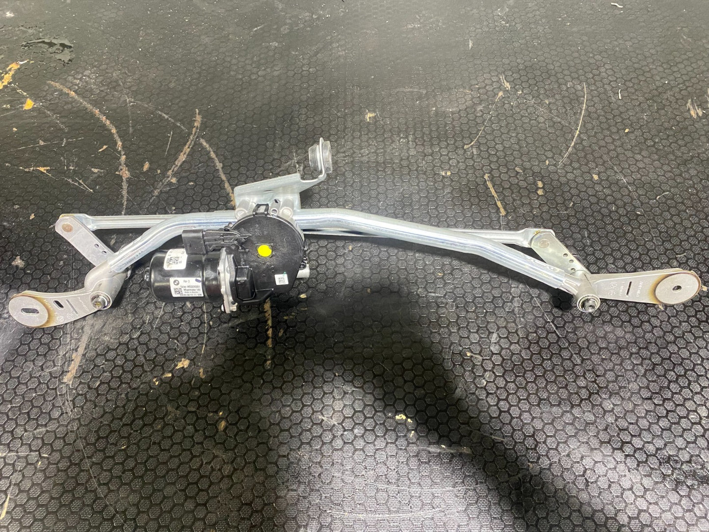 Genuine BMW 3 Series G21 2018-2022 Wiper Motor W000090851