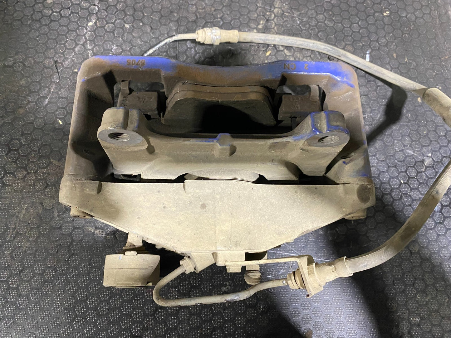 Volkswagen Front Right MK5 R32 Calliper In Blue