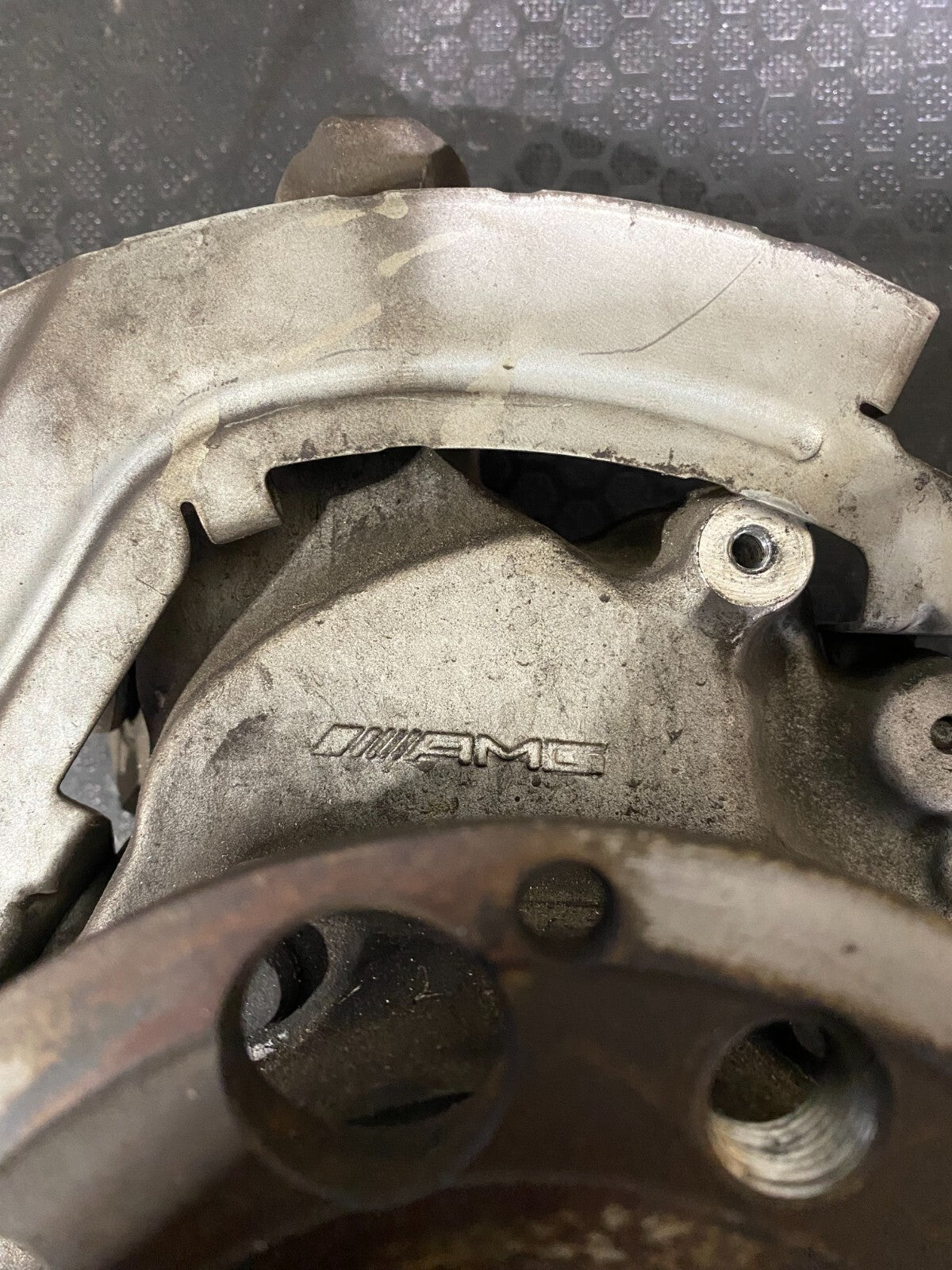 Mercedes-Benz C63s 2019-2021 Rear Left Hub W/ Bearing A2053300