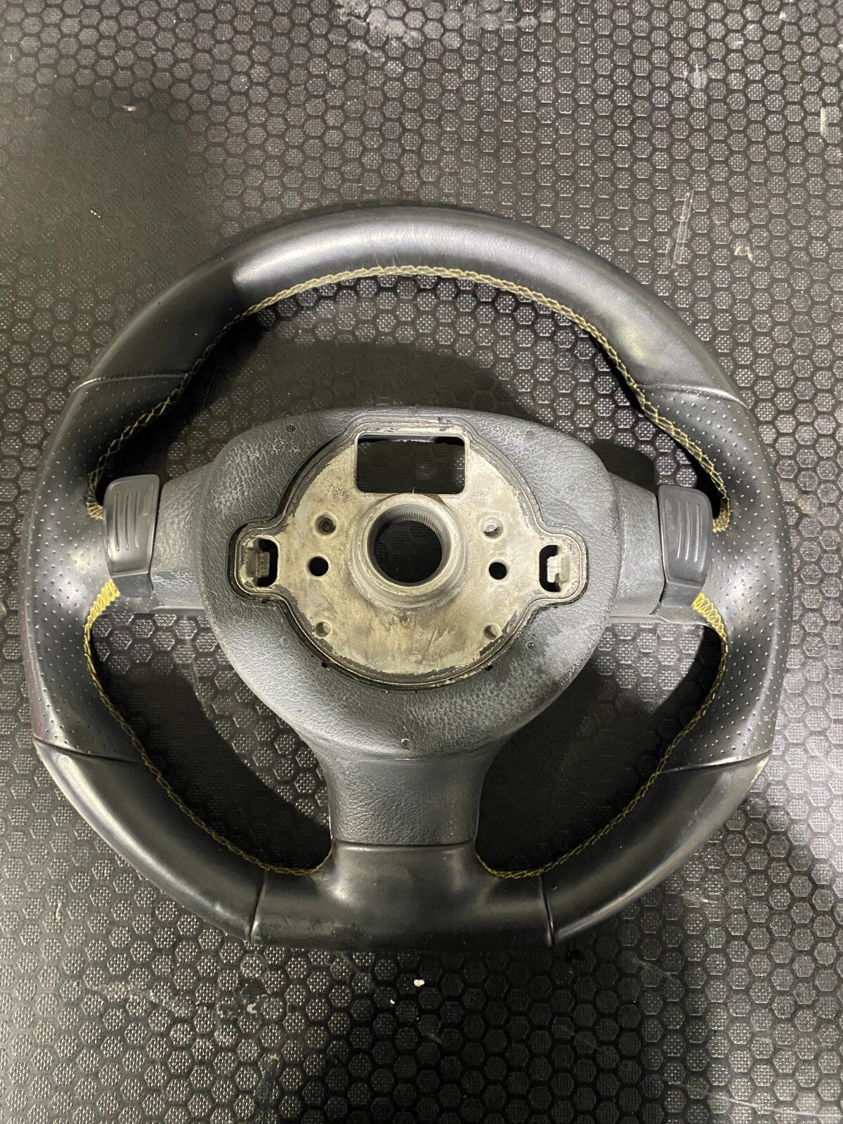 Volkswagen Golf GTI Pirelli MK5 Steering Wheel 1K0419091