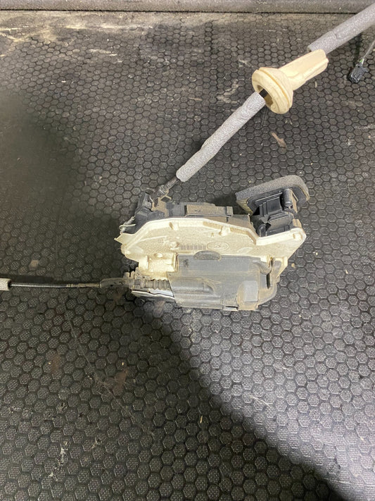 Volkswagen Locking Actuator 5K2837015D