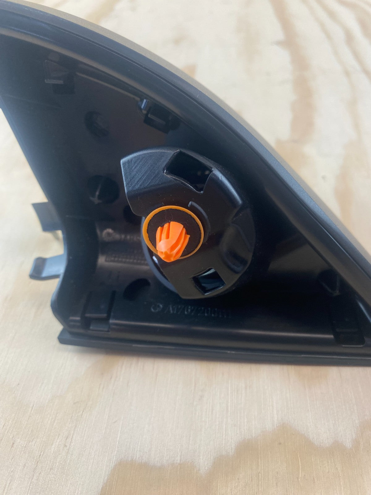 Mercedes-Benz A Class W176 Front Left Door Tweeter Speaker A1767200111