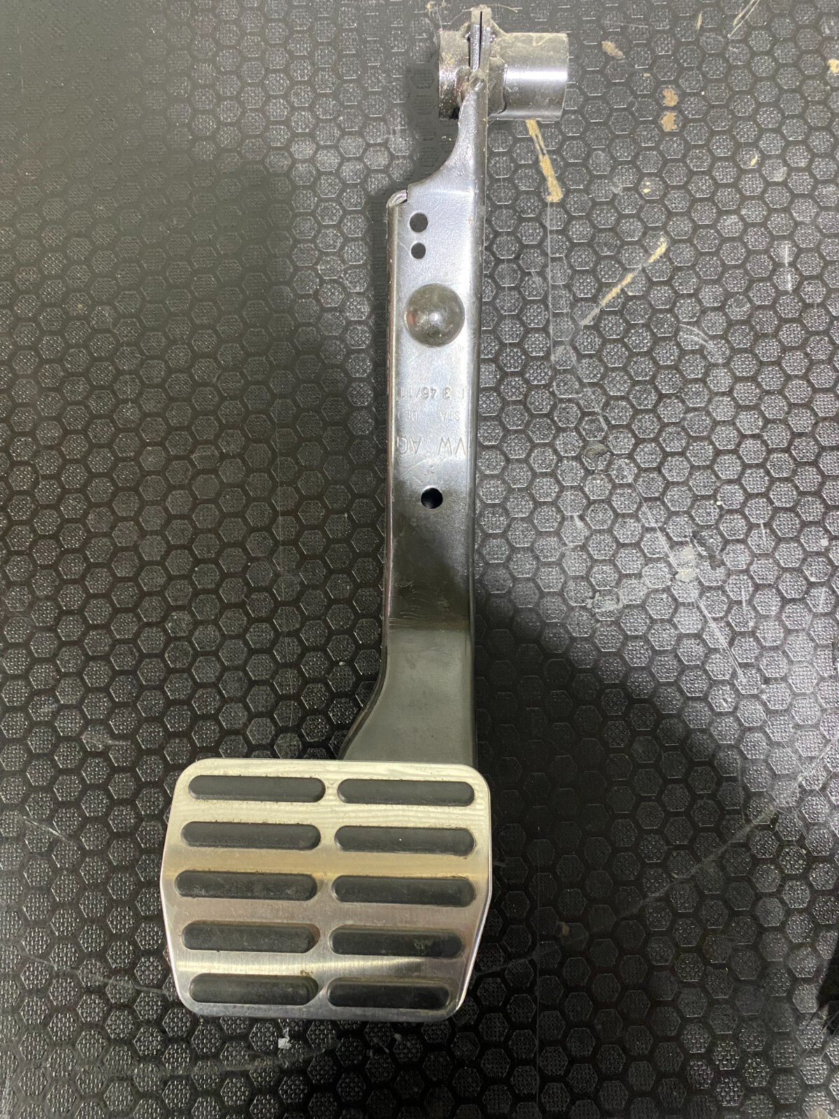 Volkswagen Golf MK5 MK6 Brake Pedal 1K2723143J