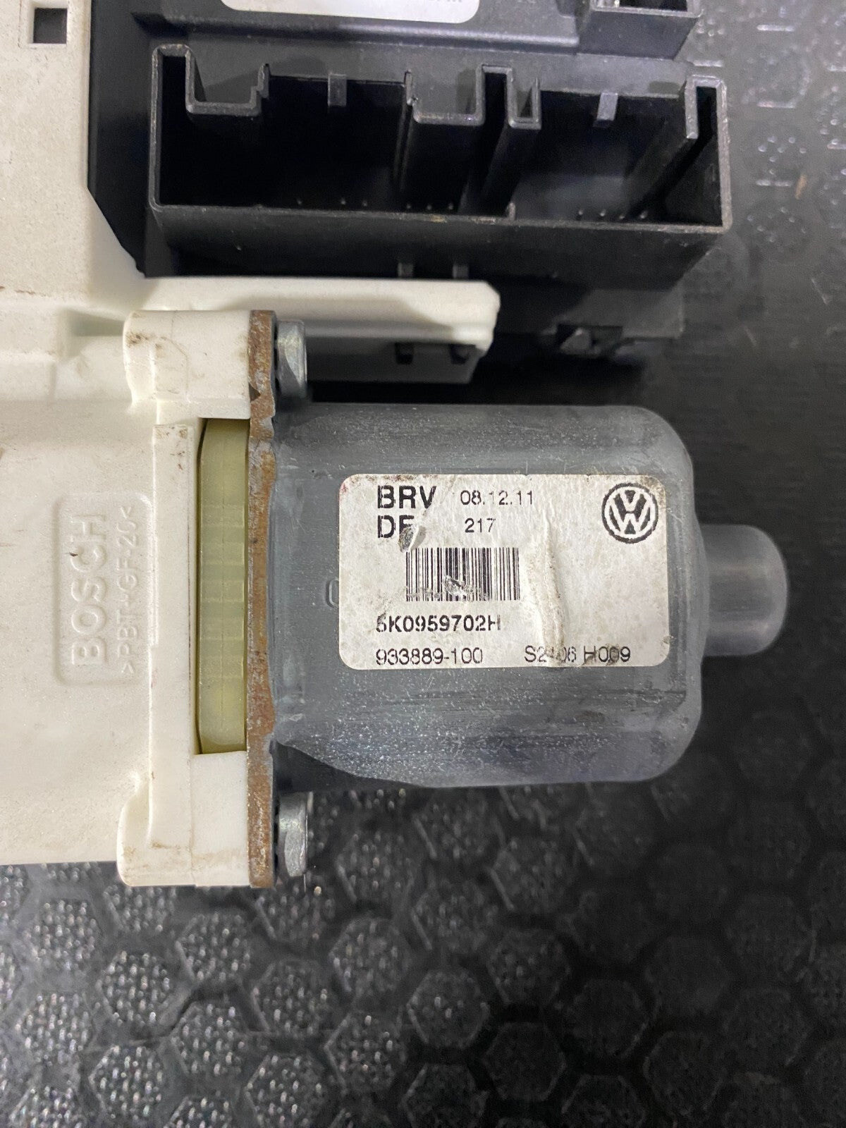 Volkswagen Window Motor 5K0959702H