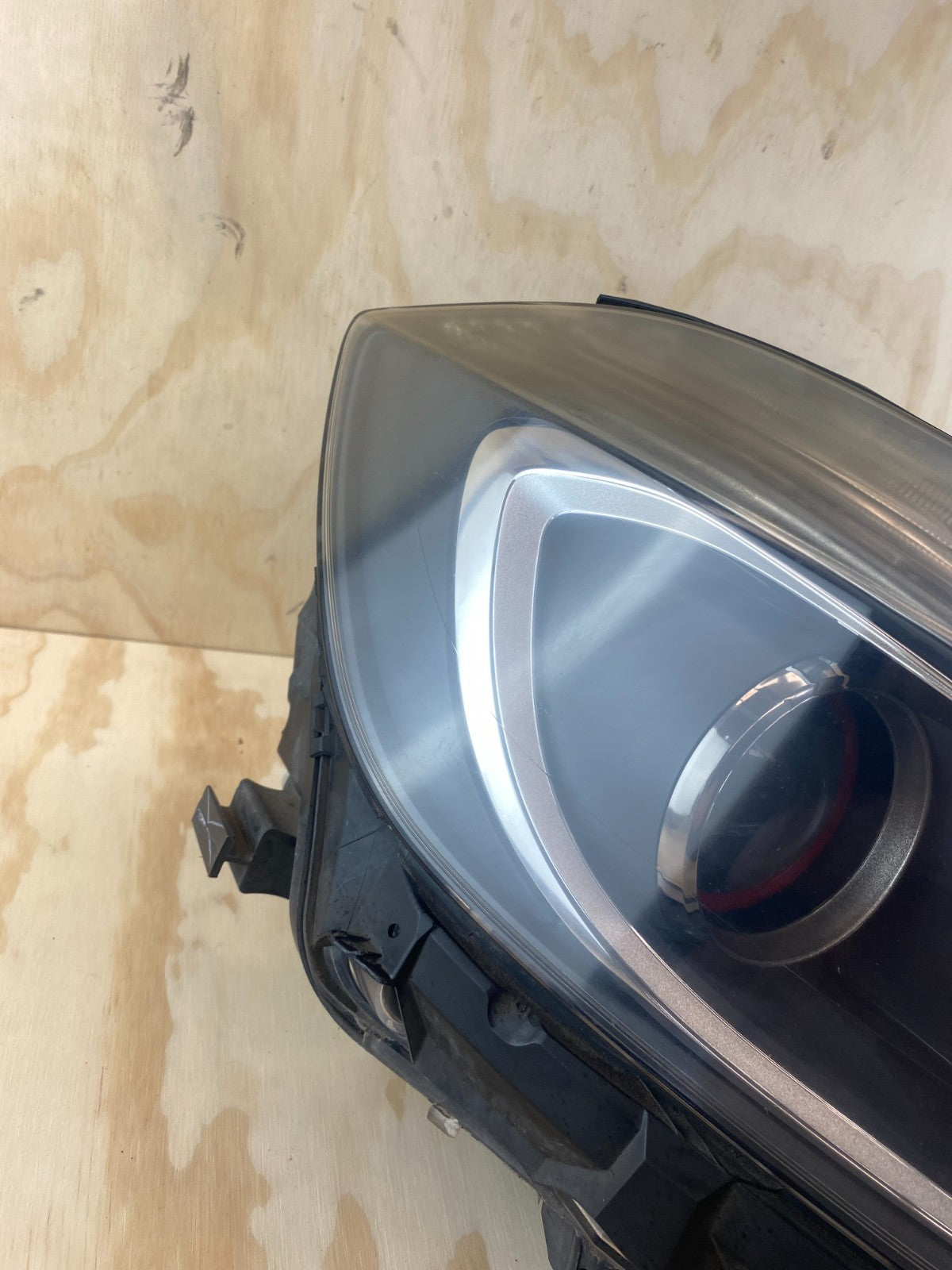 Mercedes-Benz A Class W176 Driver Side Xenon Headlight A1768204561