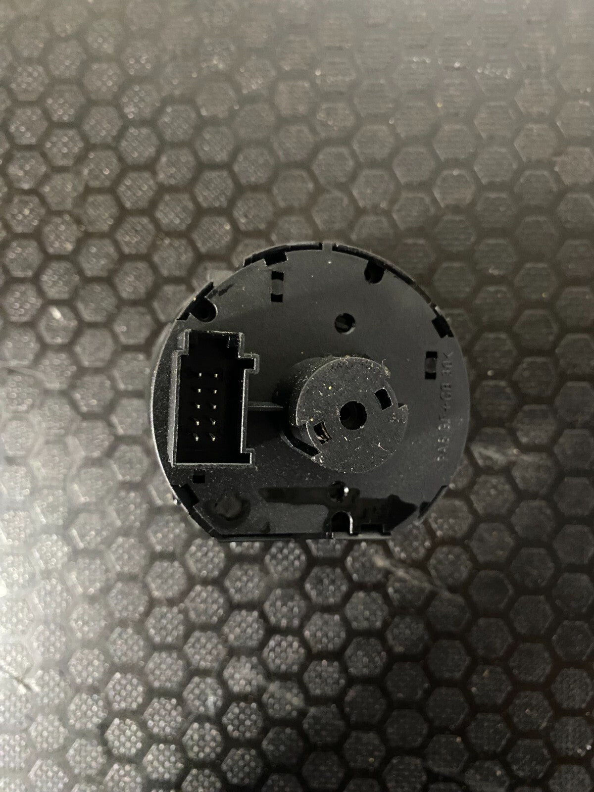 Volkswagen Golf MK5 Headlight Switch 1K0941143N