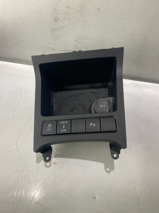 Volkswagen Scirocco Centre Coin Tray With DCC, ESP AND Parking Assist 5K0858329