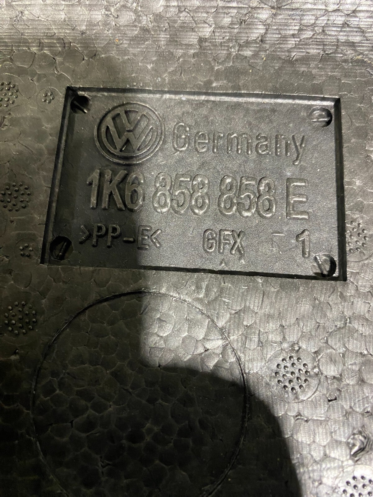 Volkswagen MK5 R32 Boot Trunk Foam 1K6858858E
