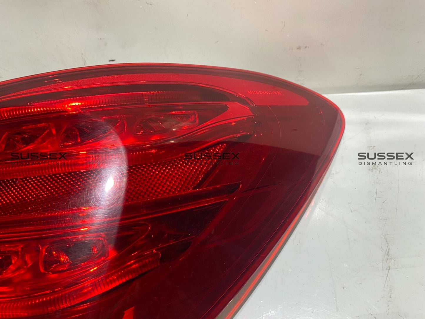 Mercedes-Benz C-Class Rear Right Taillight A2059061457