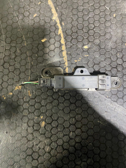 Genuine BMW 3 Series G21 2018-2022 Keyless Antenna Control Module 6832066-01