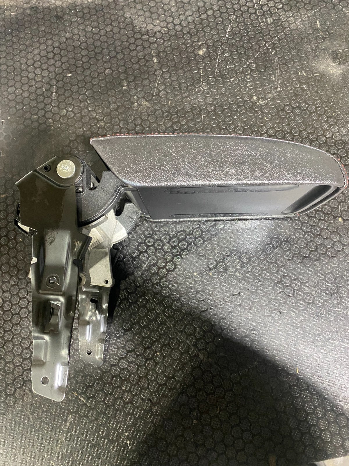 Volkswagen MK7-7.5 GTI Performance Arm Rest Red Stitching 5G0864207F