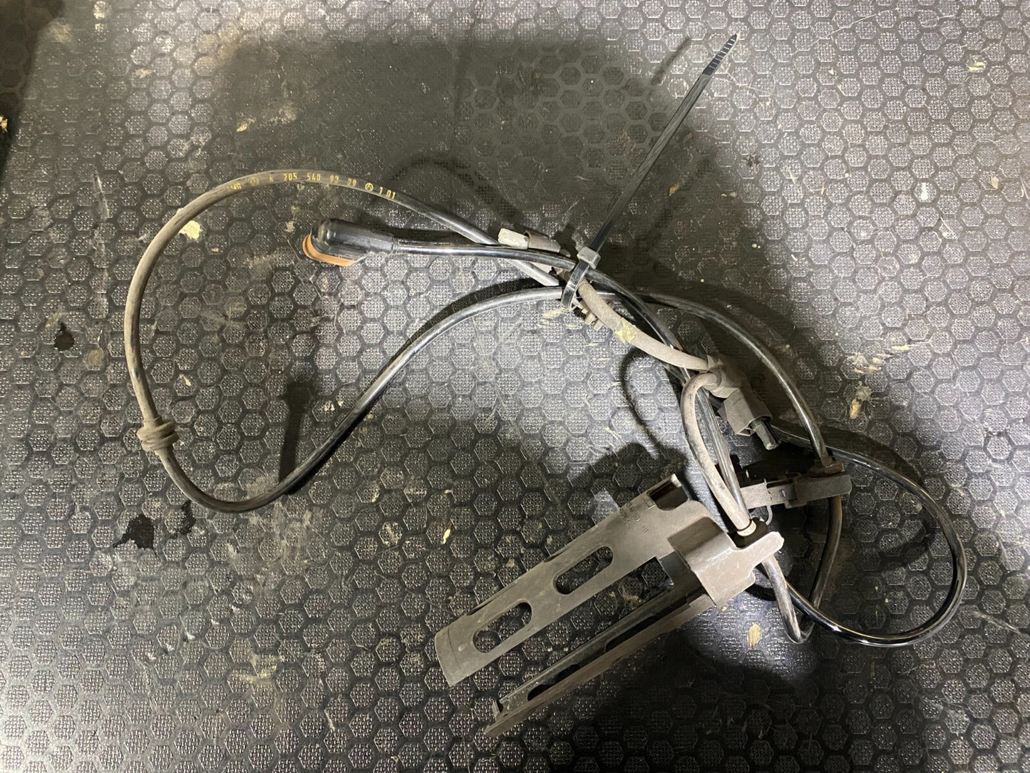 Mercedes-Benz C63s 2019-2021 Rear Right Damper Adjustment Cable A2055409329