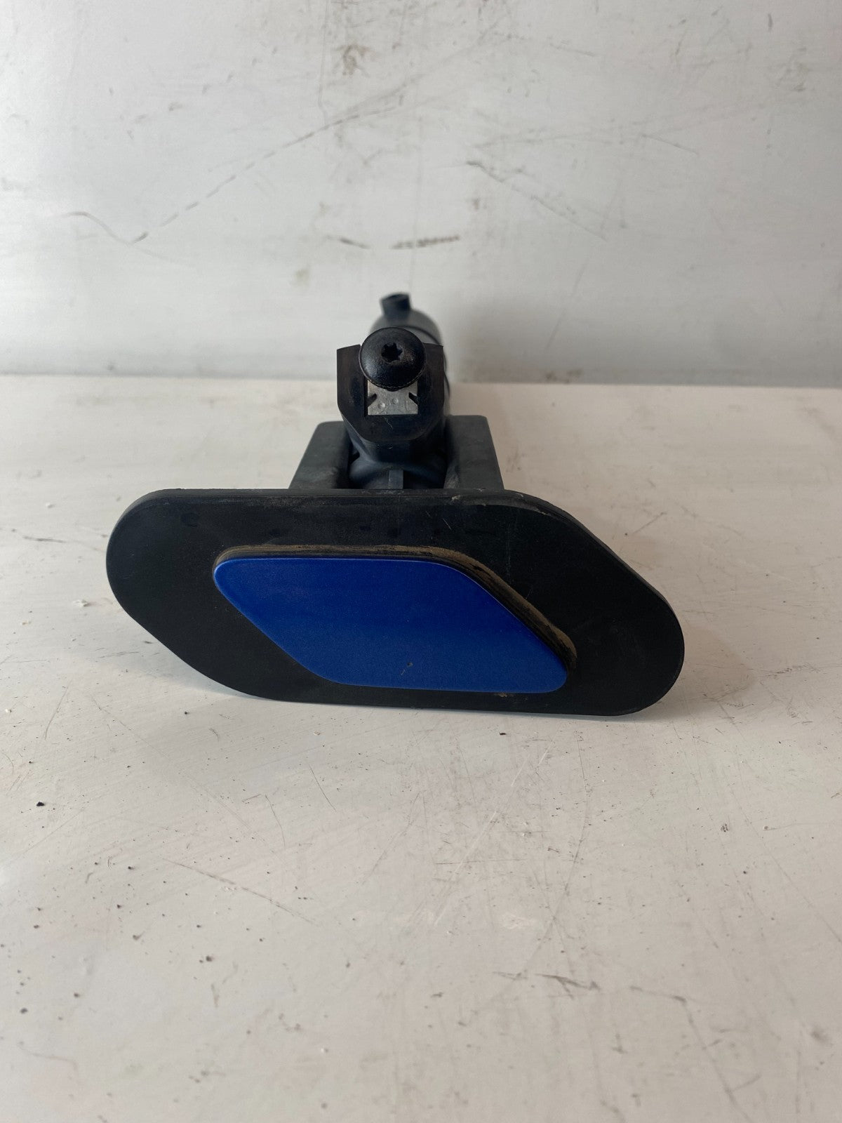 Volkswagen Scirocco Front Right Headlight Washer In Blue 2009-2014 1K8807942B