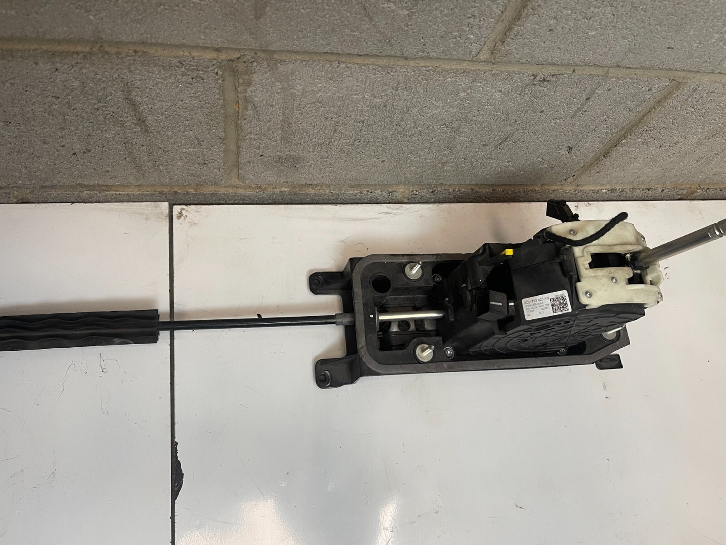 VWAG DSG Gear Shifter Selector 5Q2713023AR