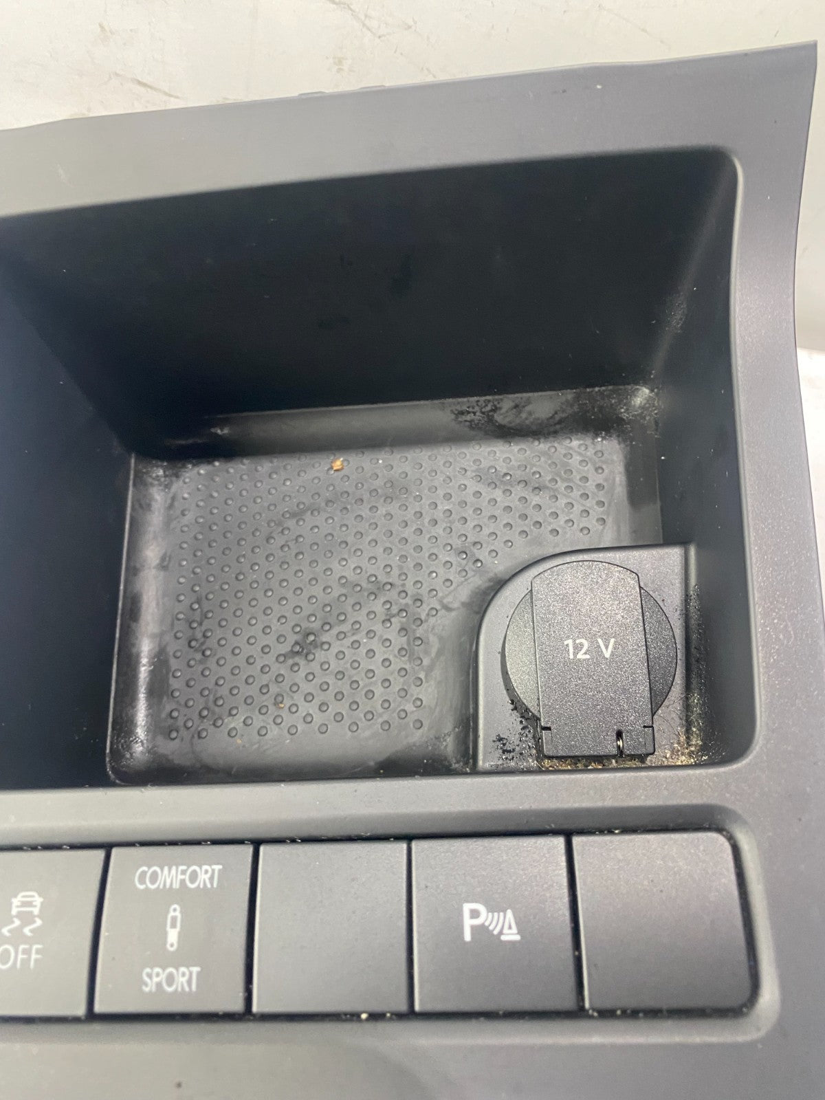 Volkswagen Scirocco Centre Coin Tray With DCC, ESP AND Parking Assist 5K0858329