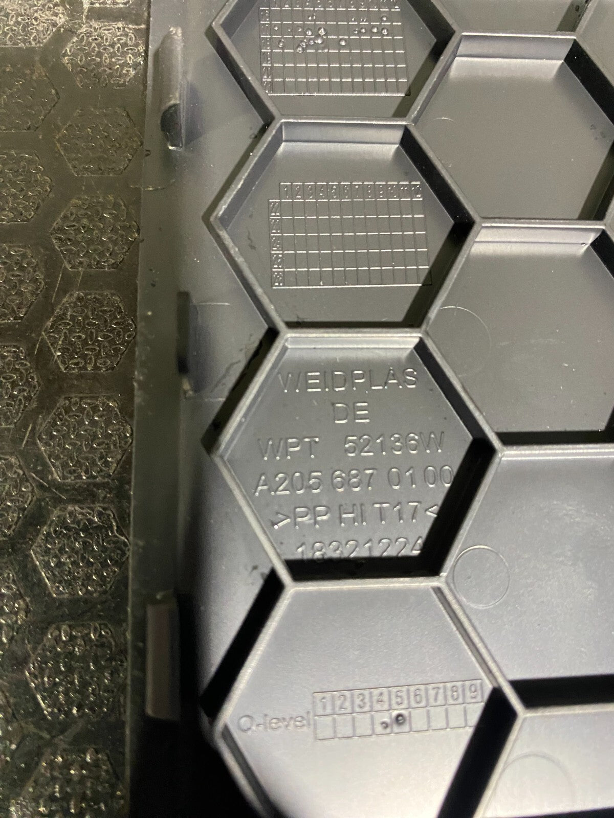 Mercedes-Benz C63s 2019-2021 Sill Trim Cover Lid A2056870100