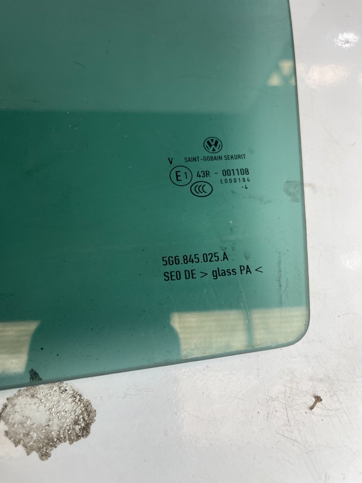 Volkswagen Golf MK7-7.5 2013-2020 Rear Left Glass Window 5G6845025A