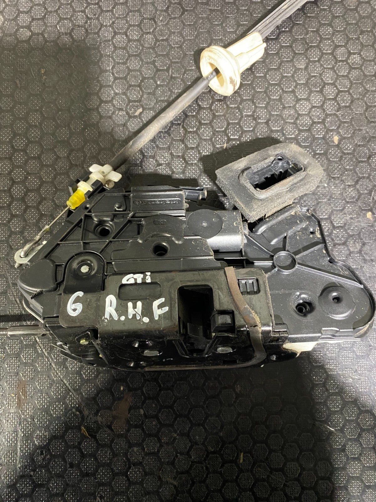 Volkswagen Locking Actuator 5K2837016B