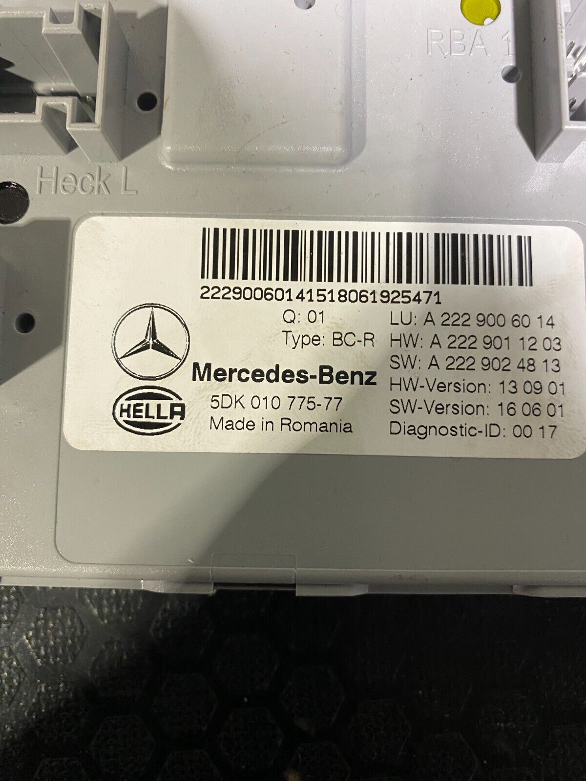 Mercedes-Benz SAM Rear Signal Acquisition Module A2229006014