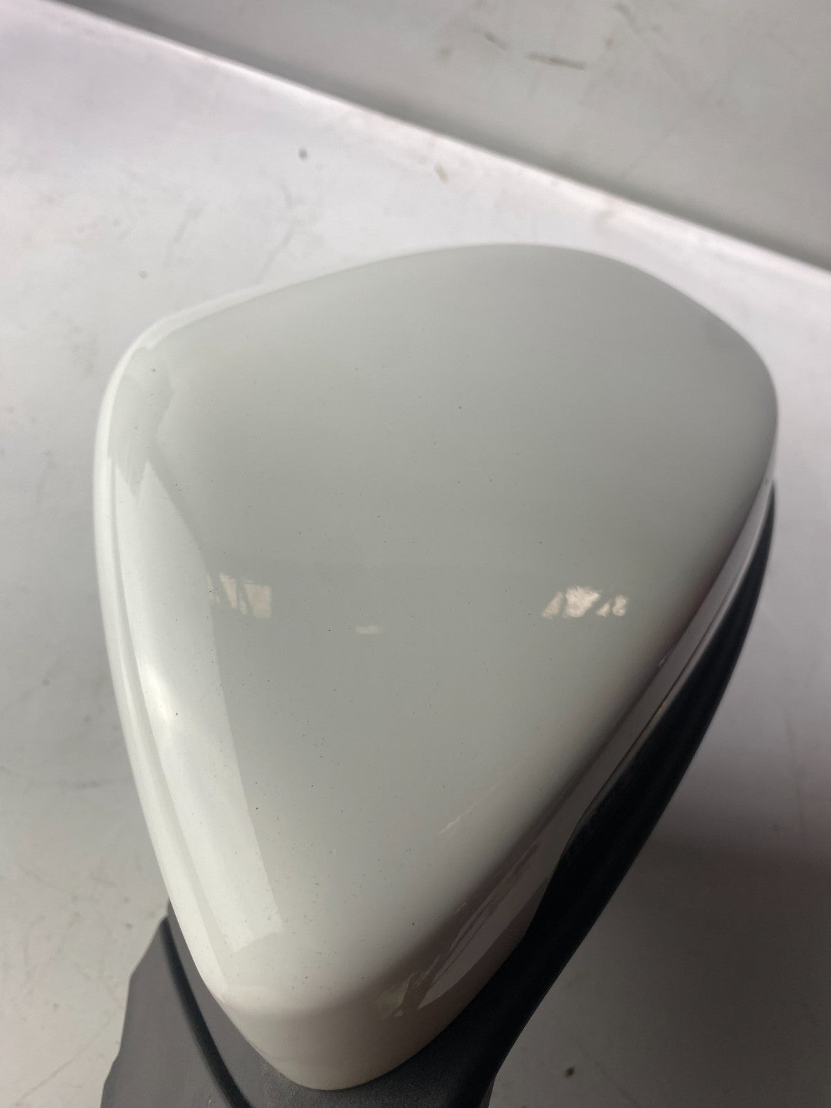 Volkswagen Golf MK7-7.5 Front Left Side Mirror With Auto Fold In White