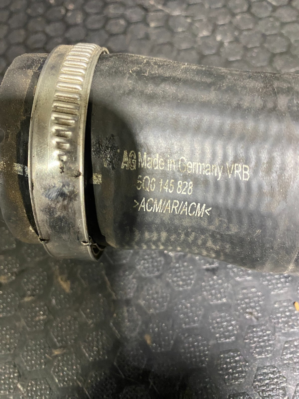 Volkswagen Golf MK7-7.5 GTI / R 2013-2020 Turbo Outlet Hose 5Q0145828