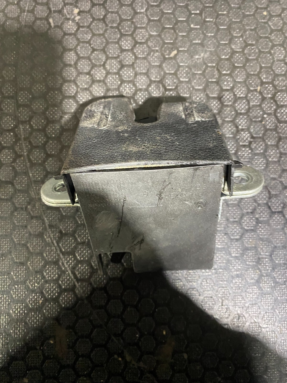 Volkswagen Rear Trunk Boot Lid Lock Latch 5K0827505A